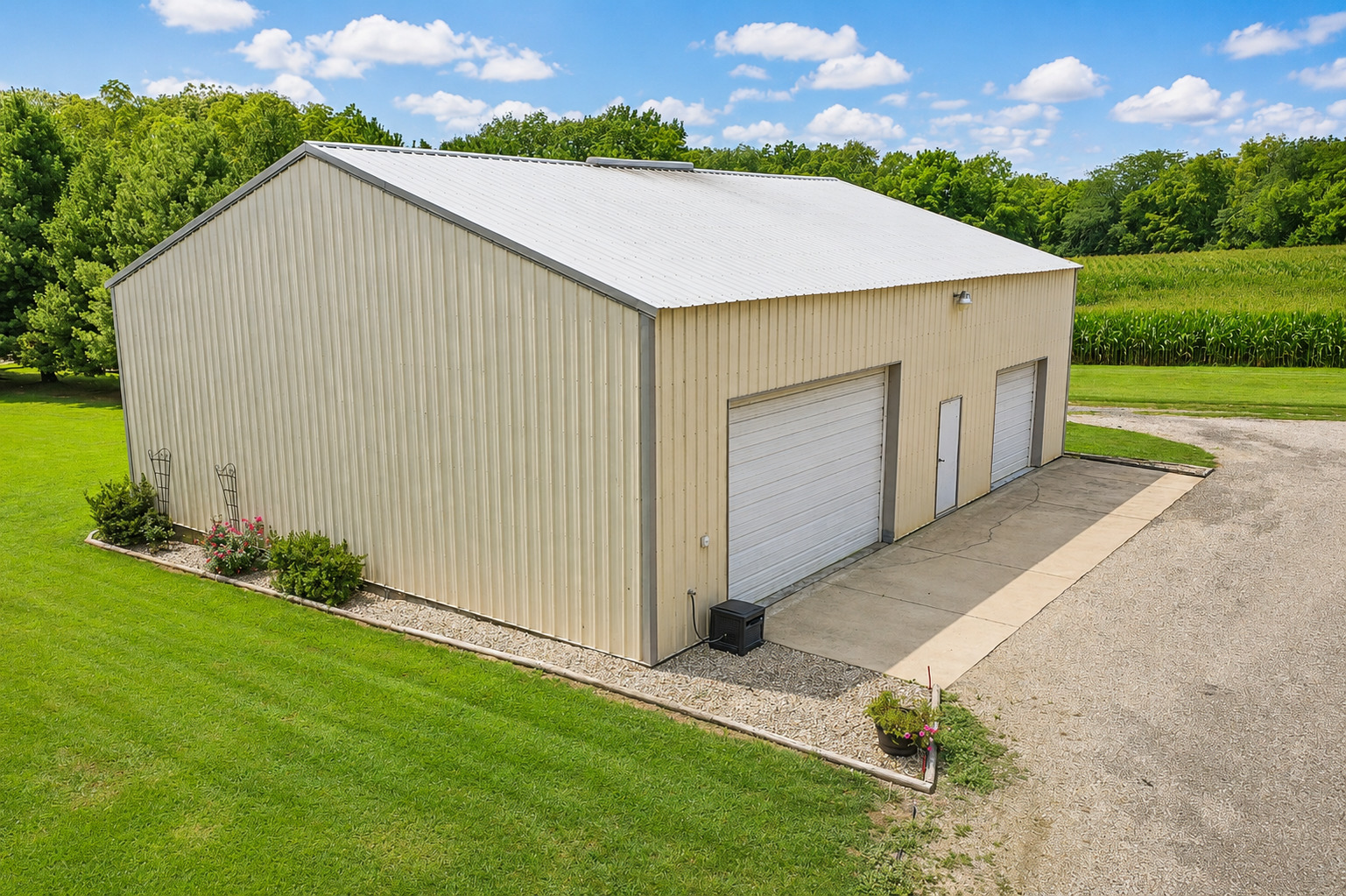 main property photo 3