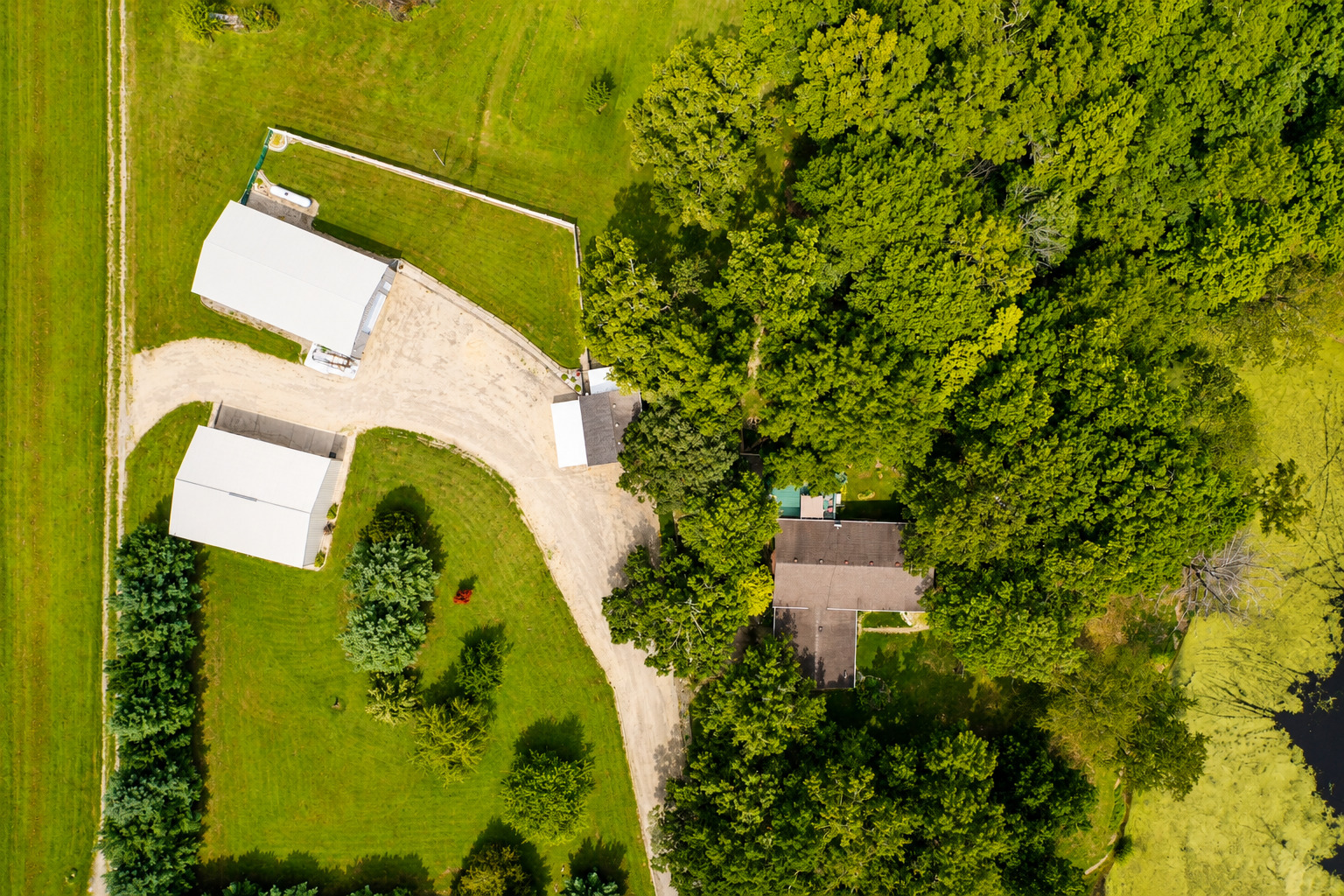 main property photo 59