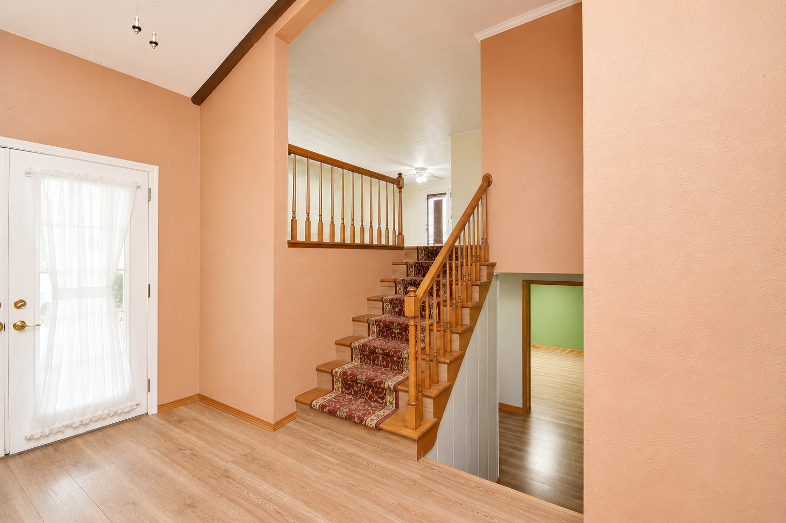 main property photo 9