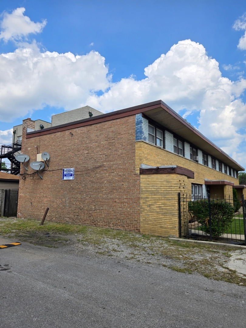 property viewer photo 4