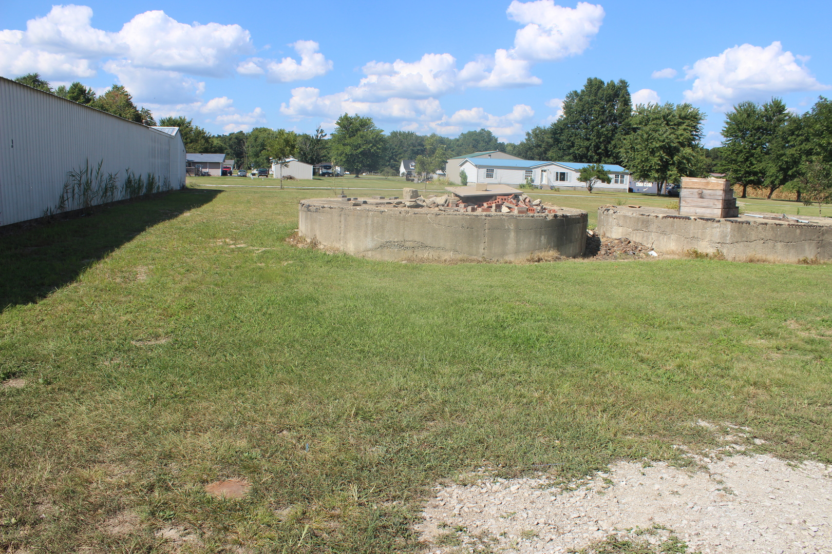 main property photo 6