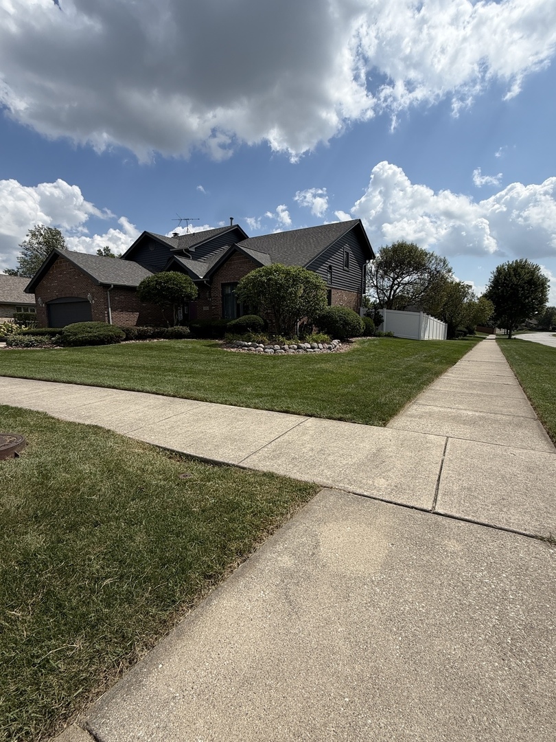 property viewer photo 1