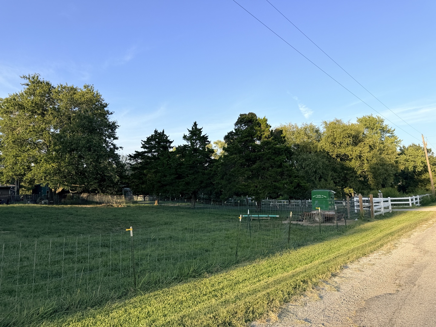 main property photo 31