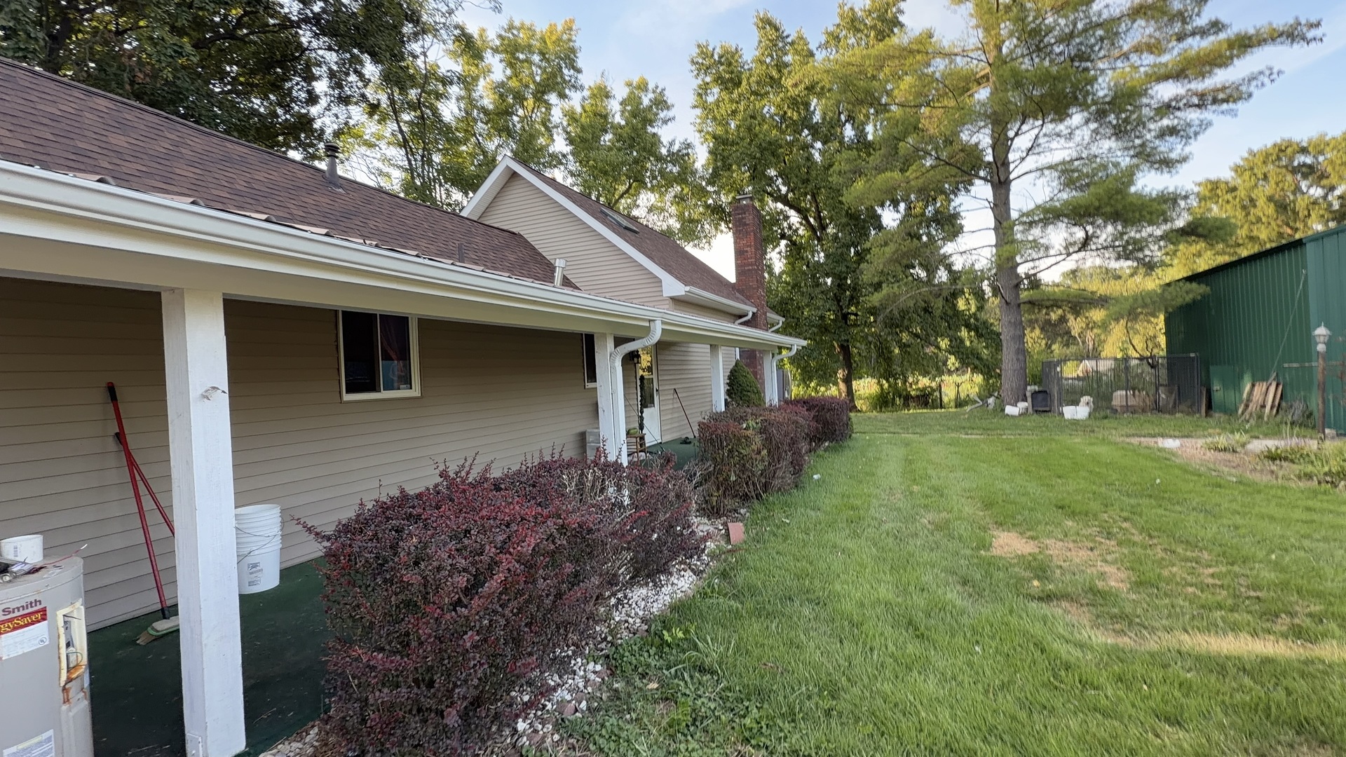 main property photo 37