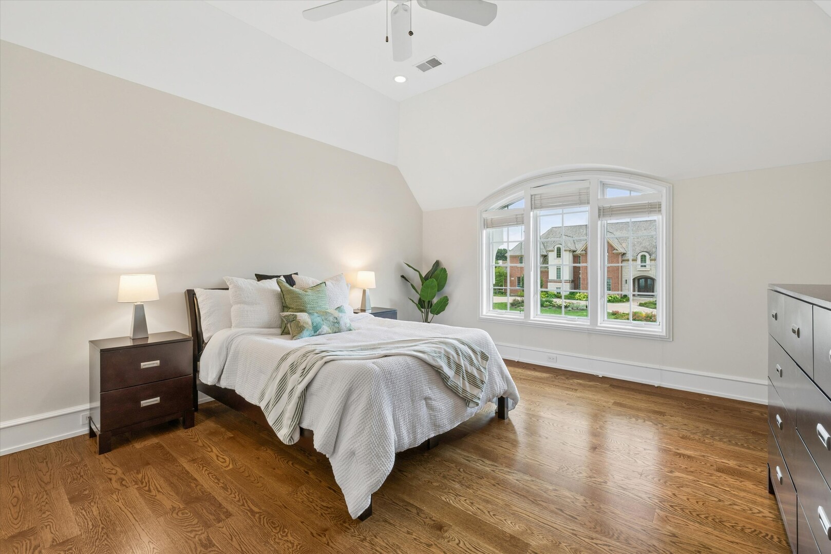 main property photo 67