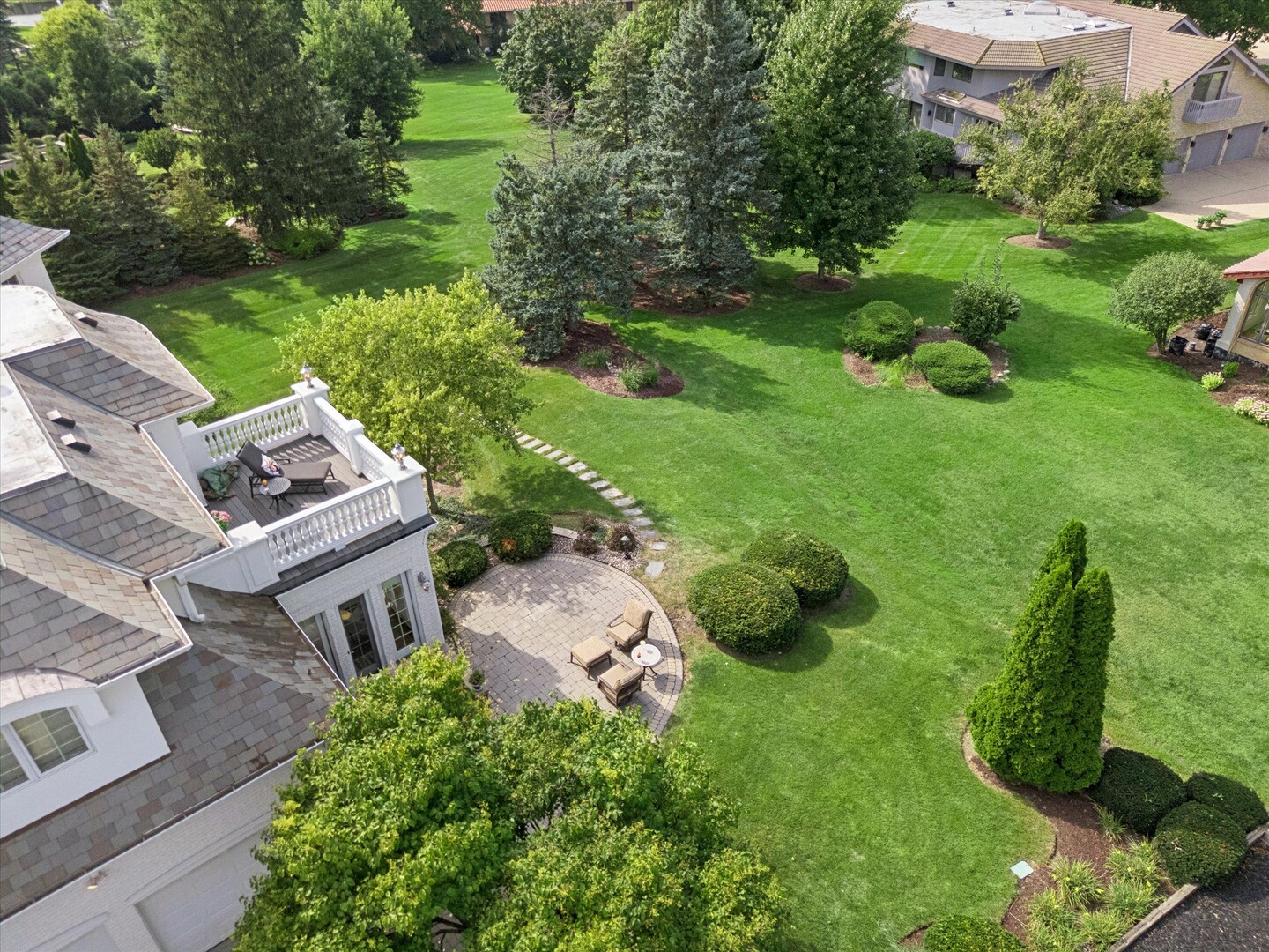 main property photo 75