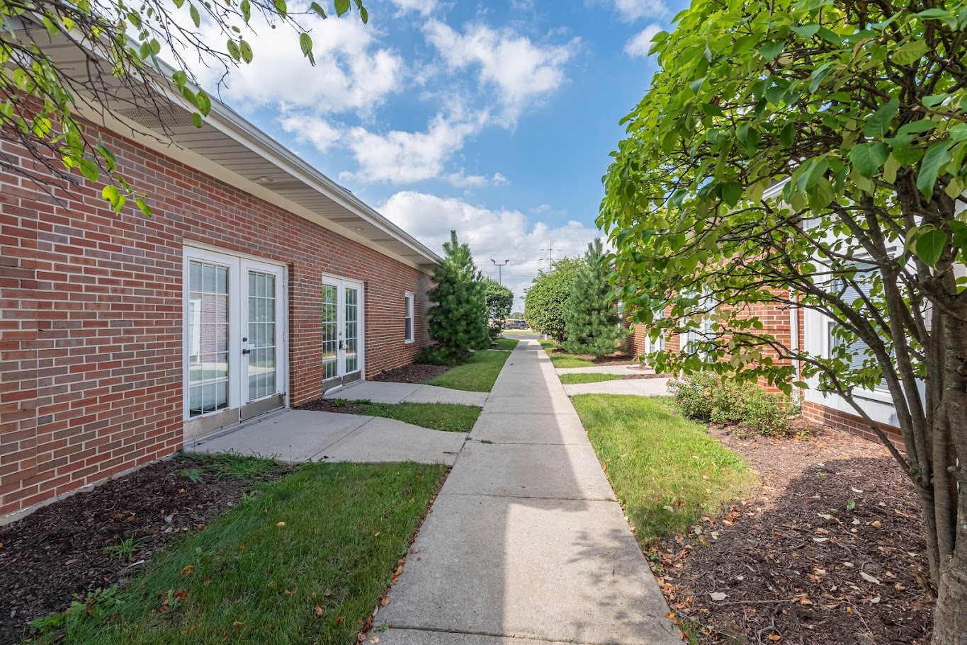 main property photo 13