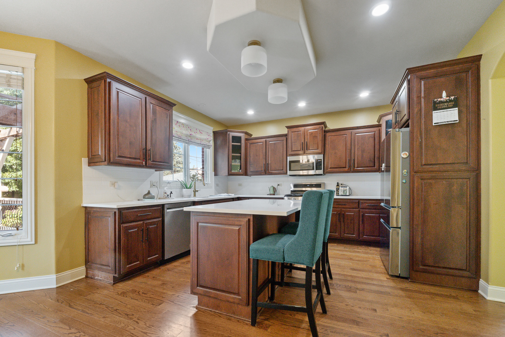 main property photo 8