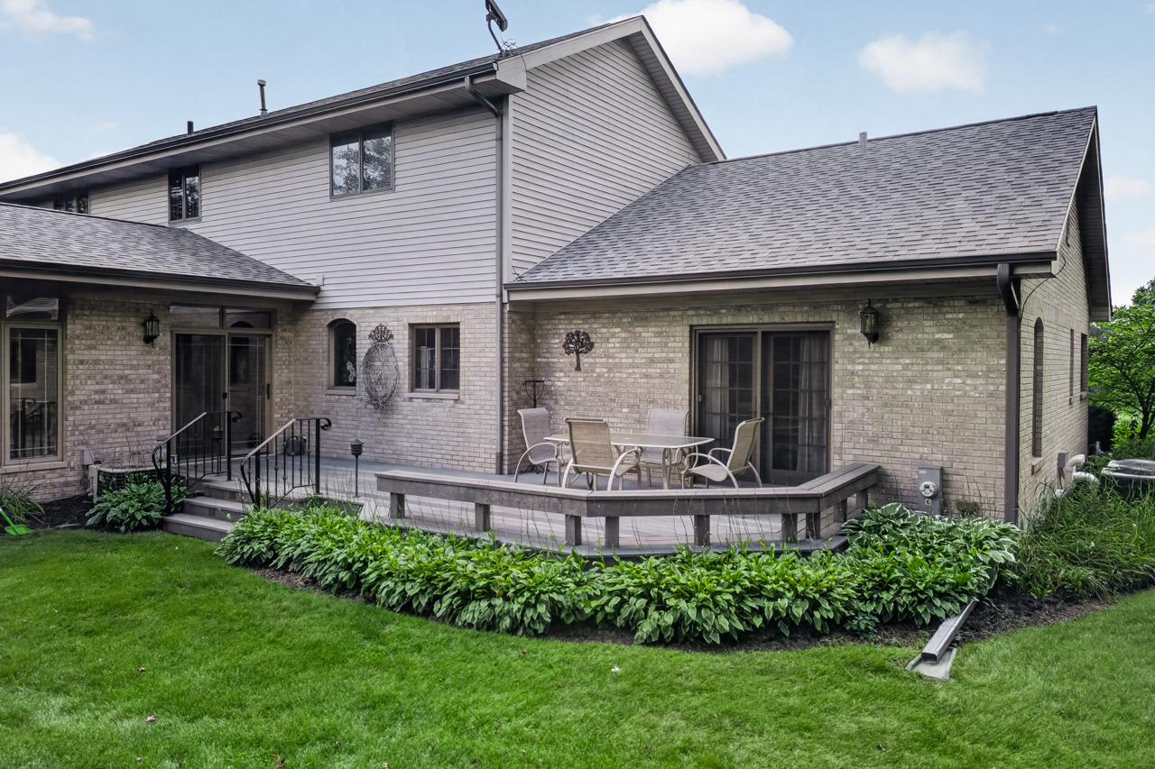 main property photo 59