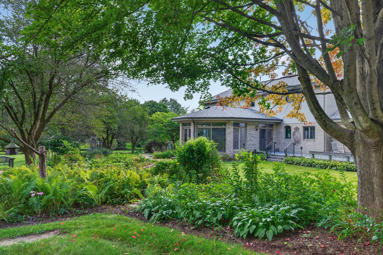 main property photo 66