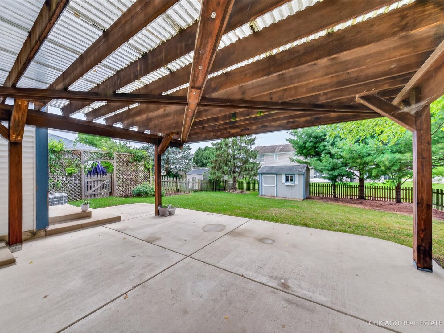 main property photo 16