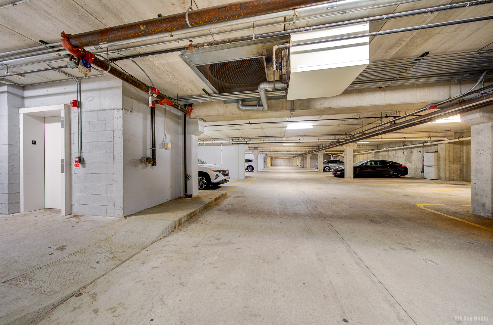 main property photo 17