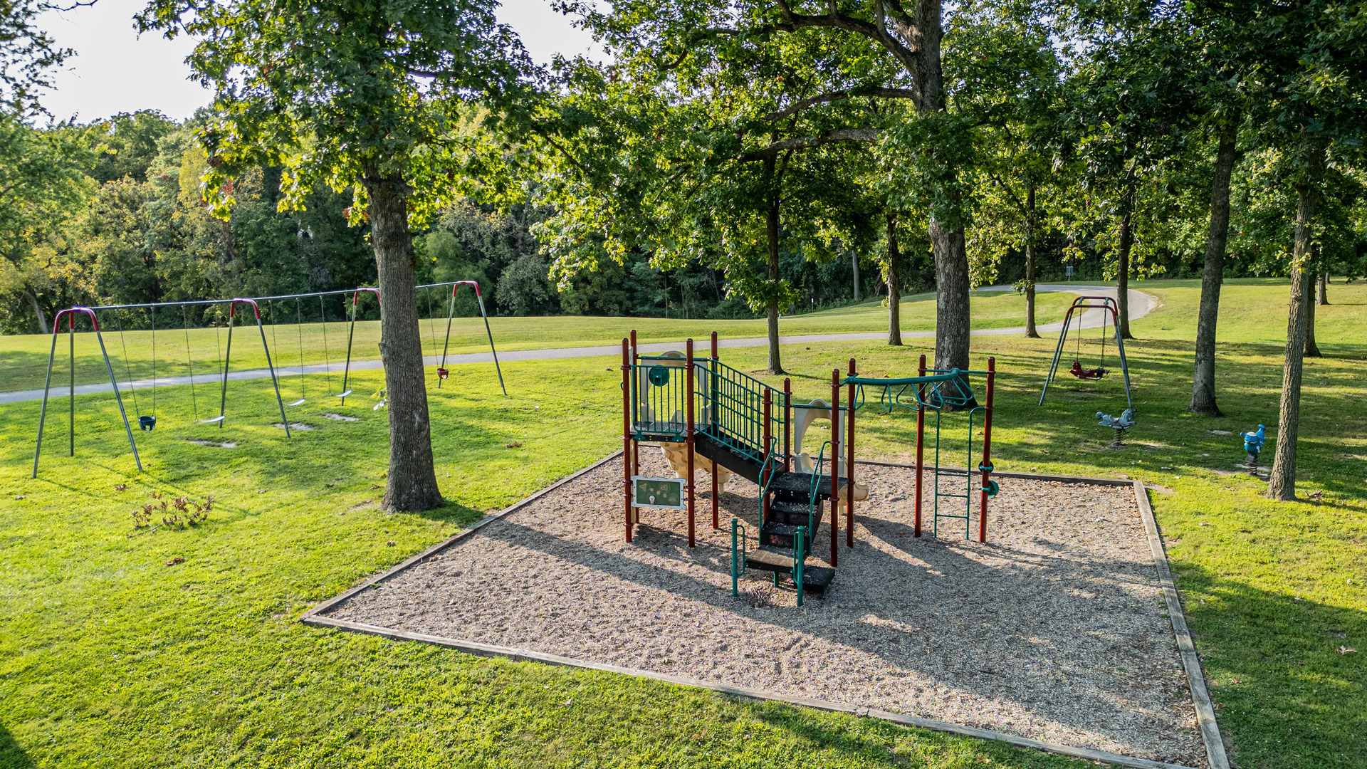 main property photo 36