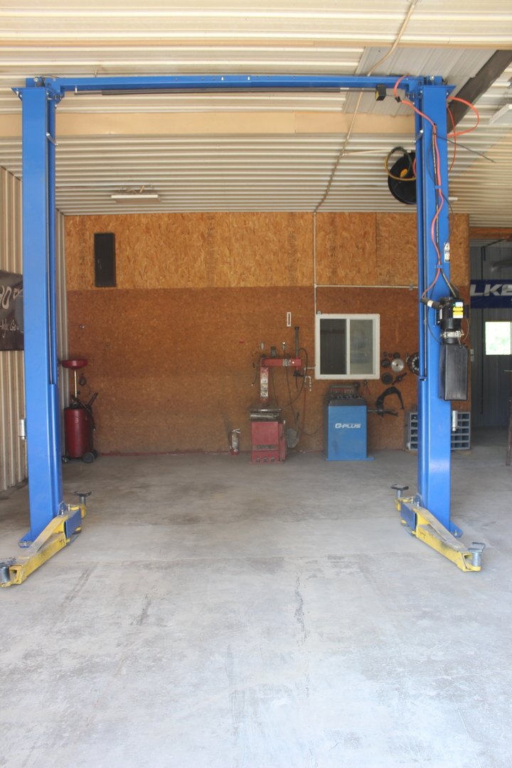 main property photo 12