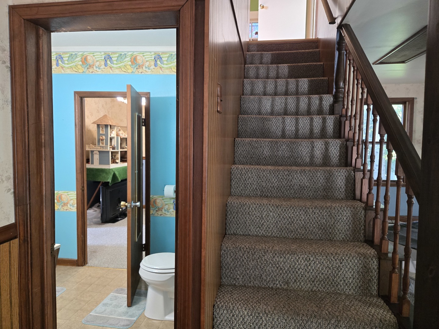 main property photo 13