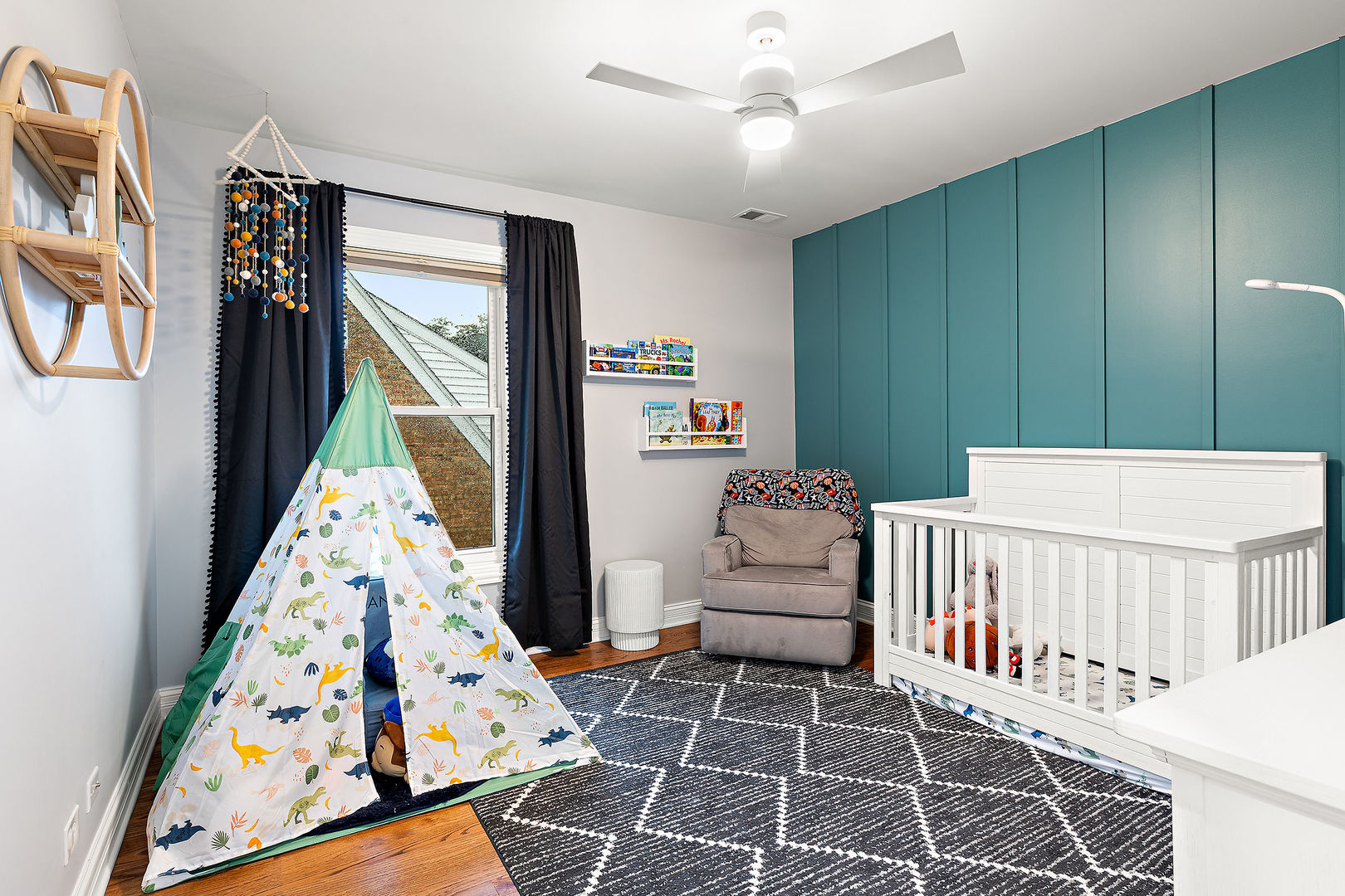 main property photo 17