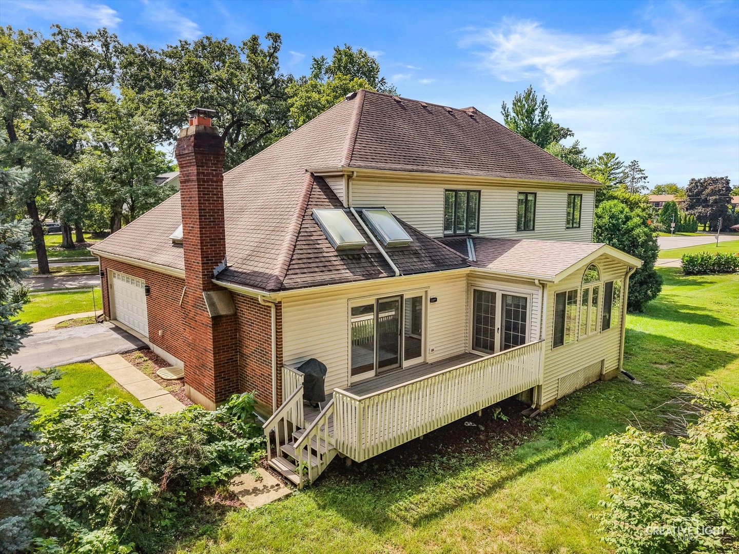 main property photo 36