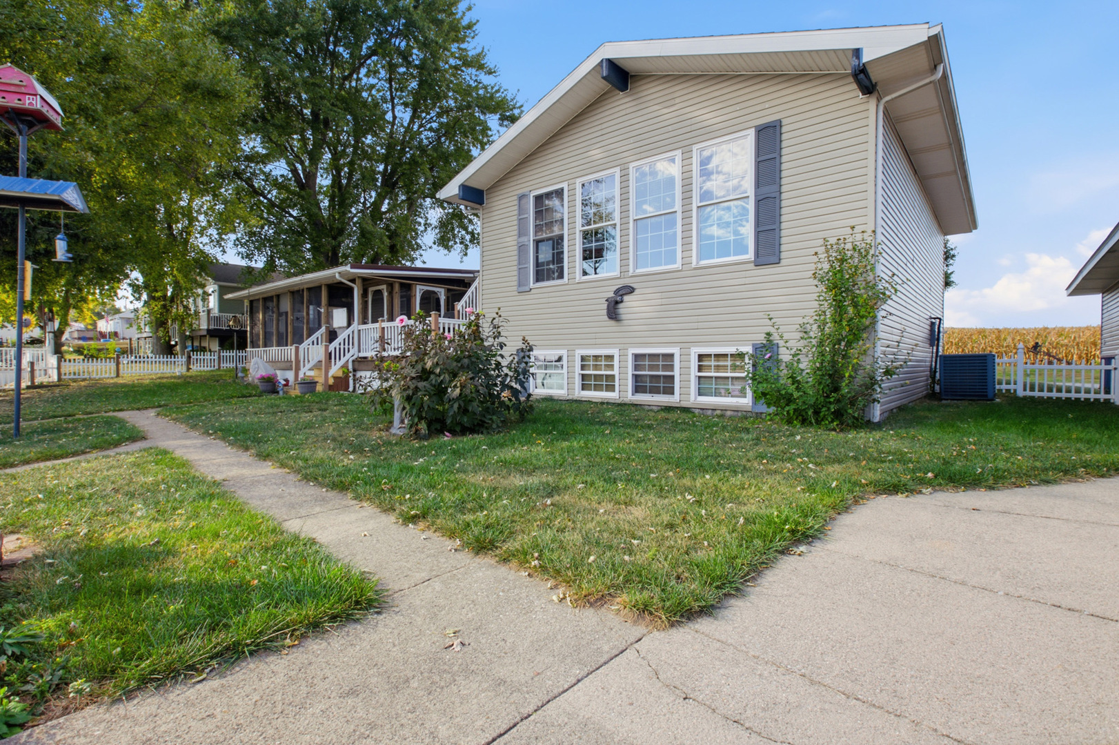 main property photo 15