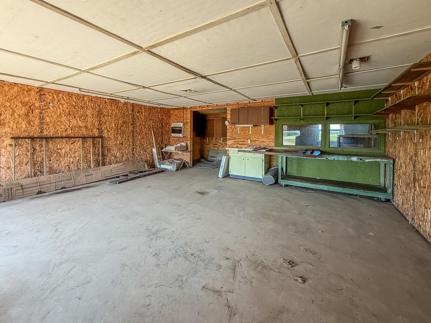 main property photo 49
