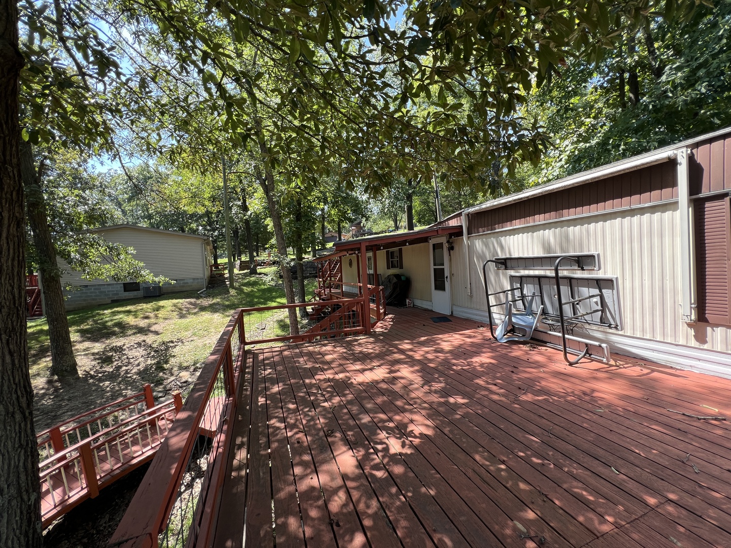 main property photo 26