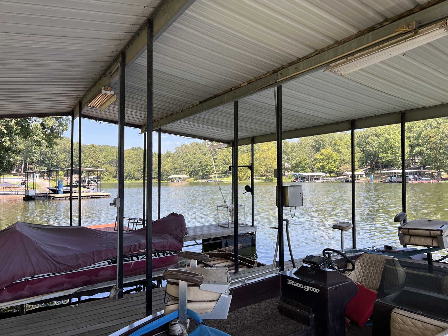 main property photo 33