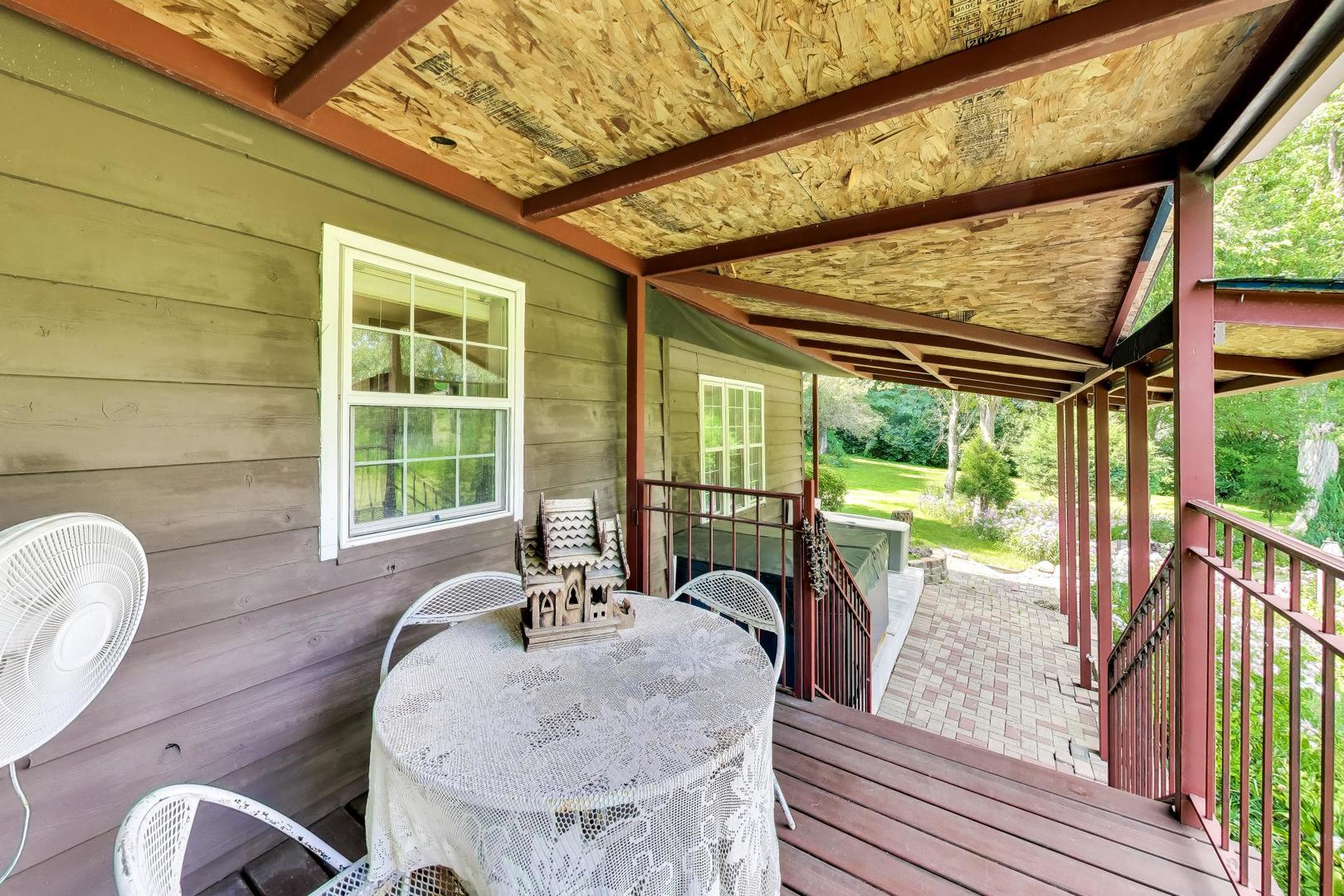 main property photo 40