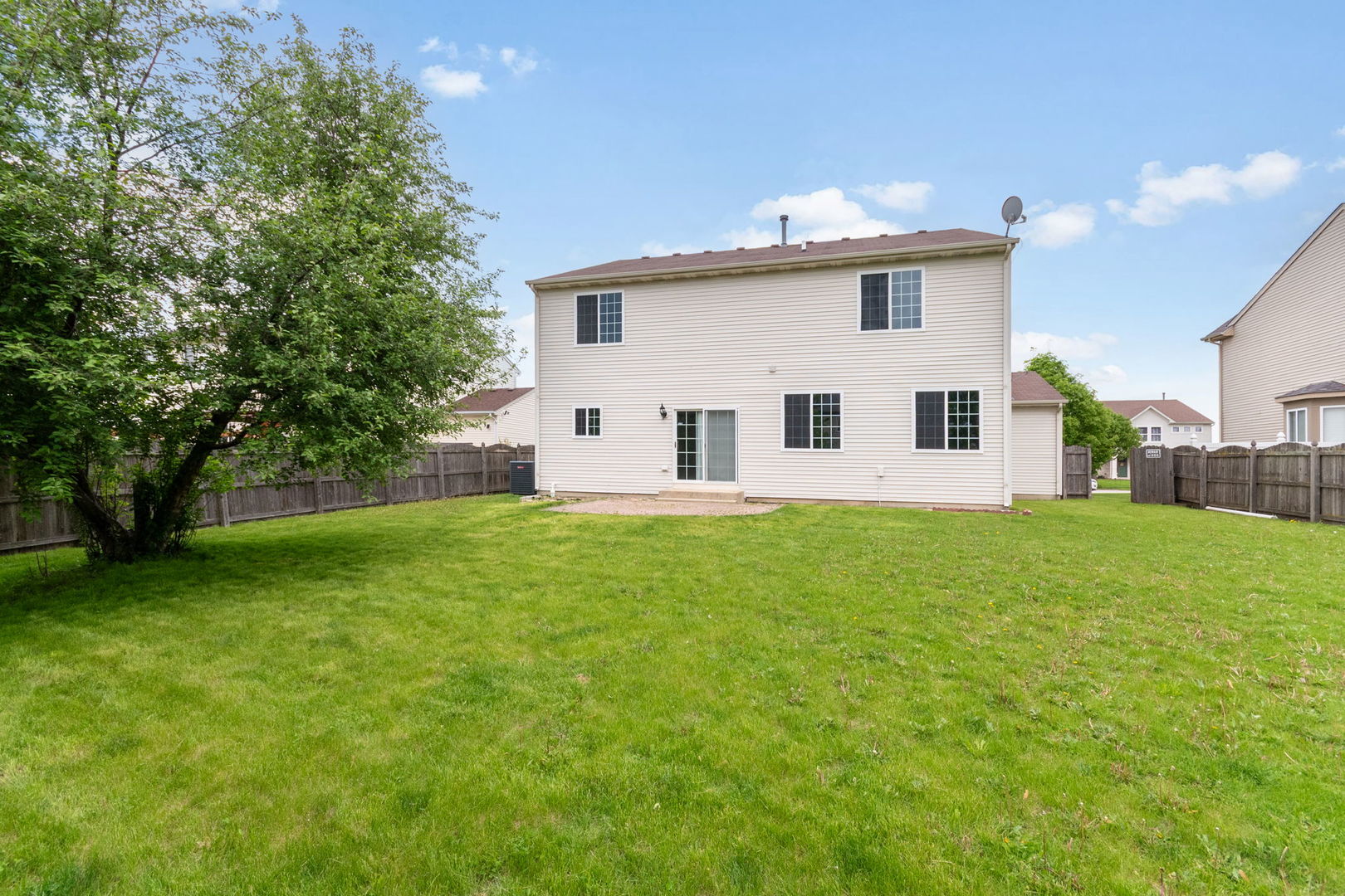 main property photo 19
