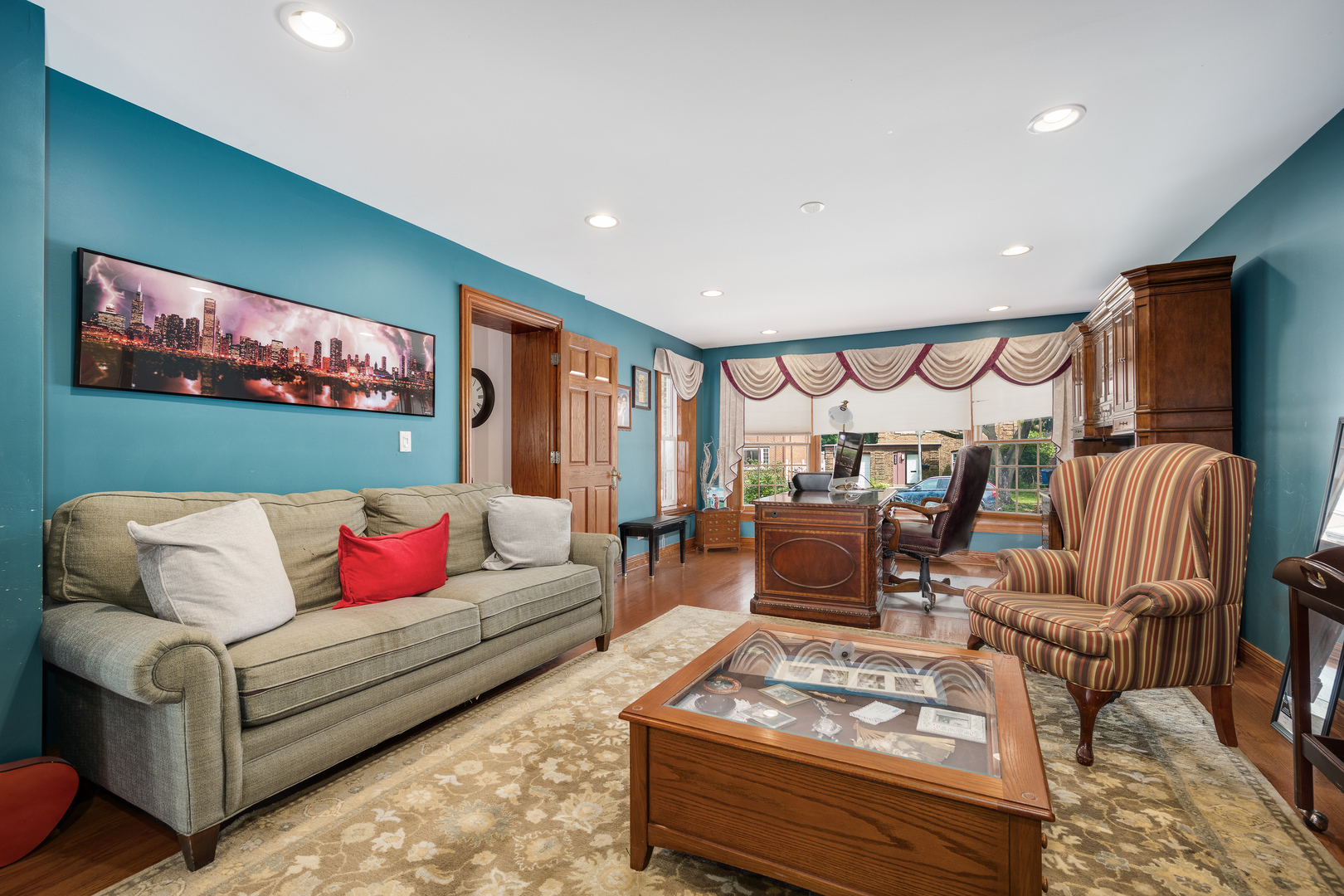 main property photo 25
