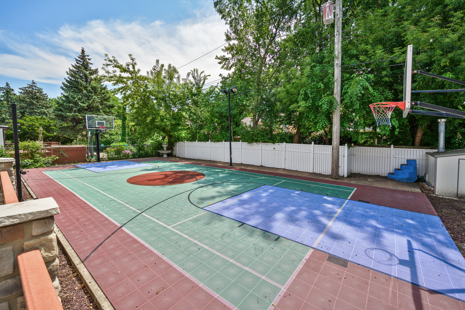 main property photo 8
