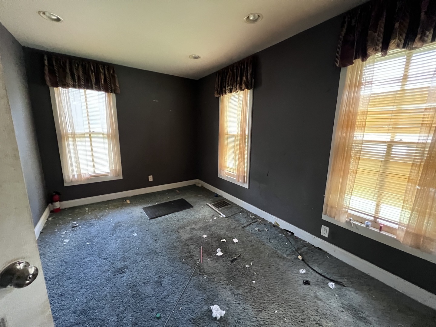 property viewer photo 5