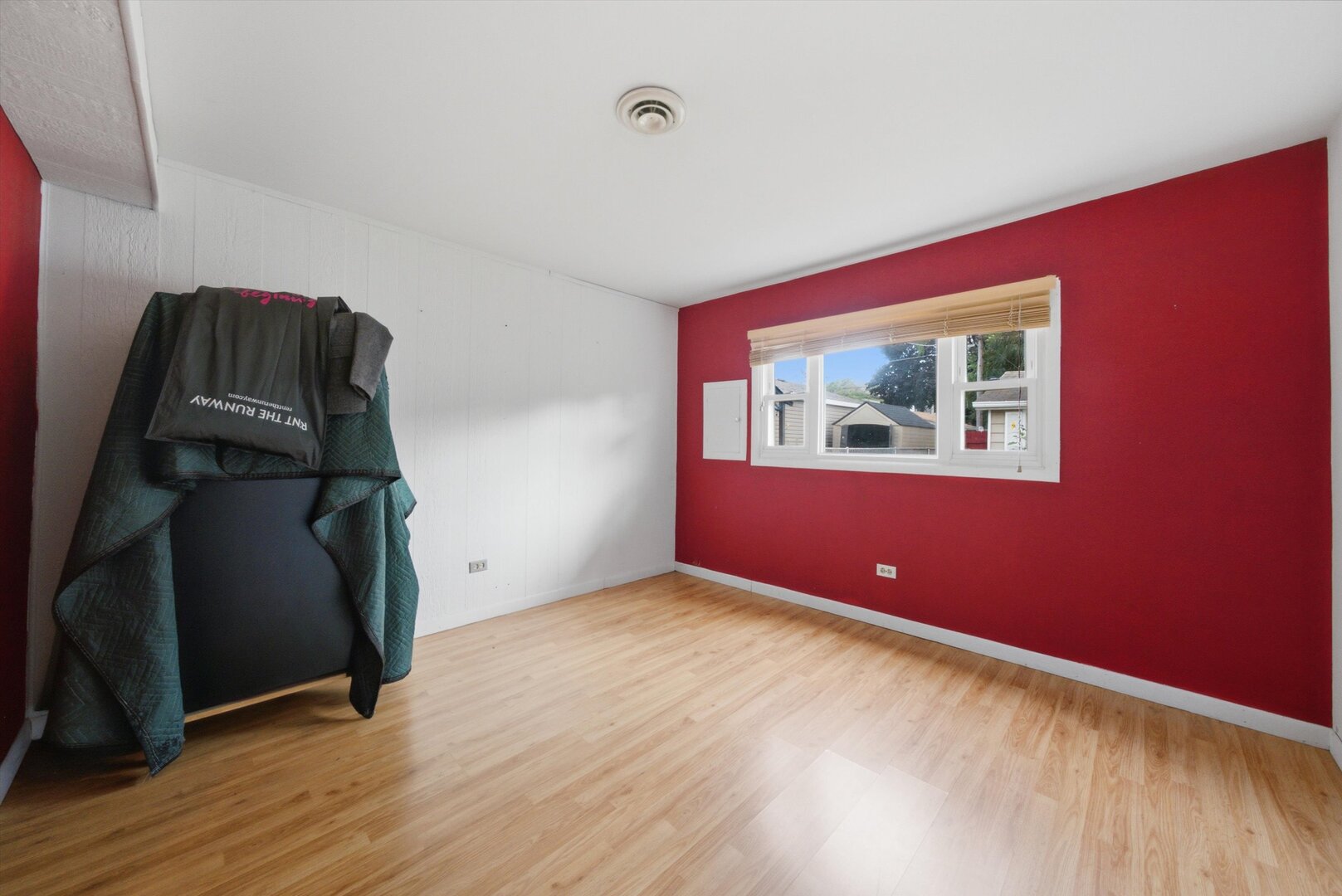 property viewer photo 14