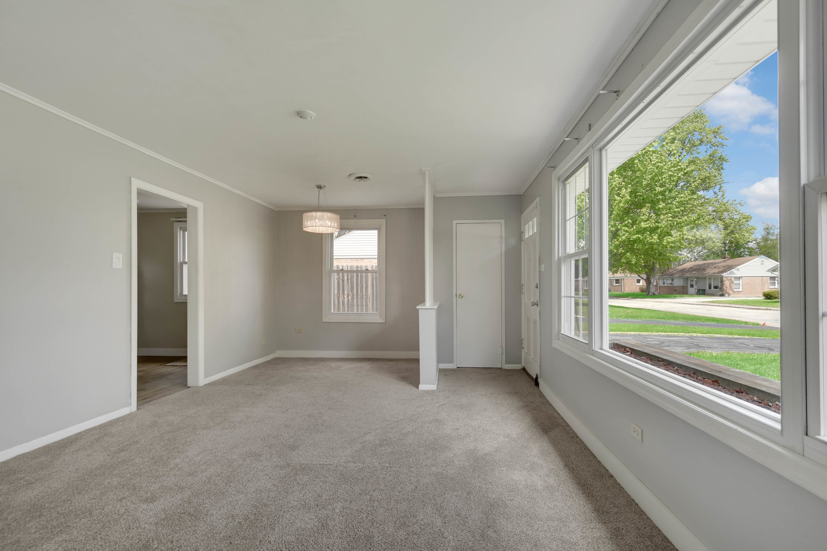 property viewer photo 2