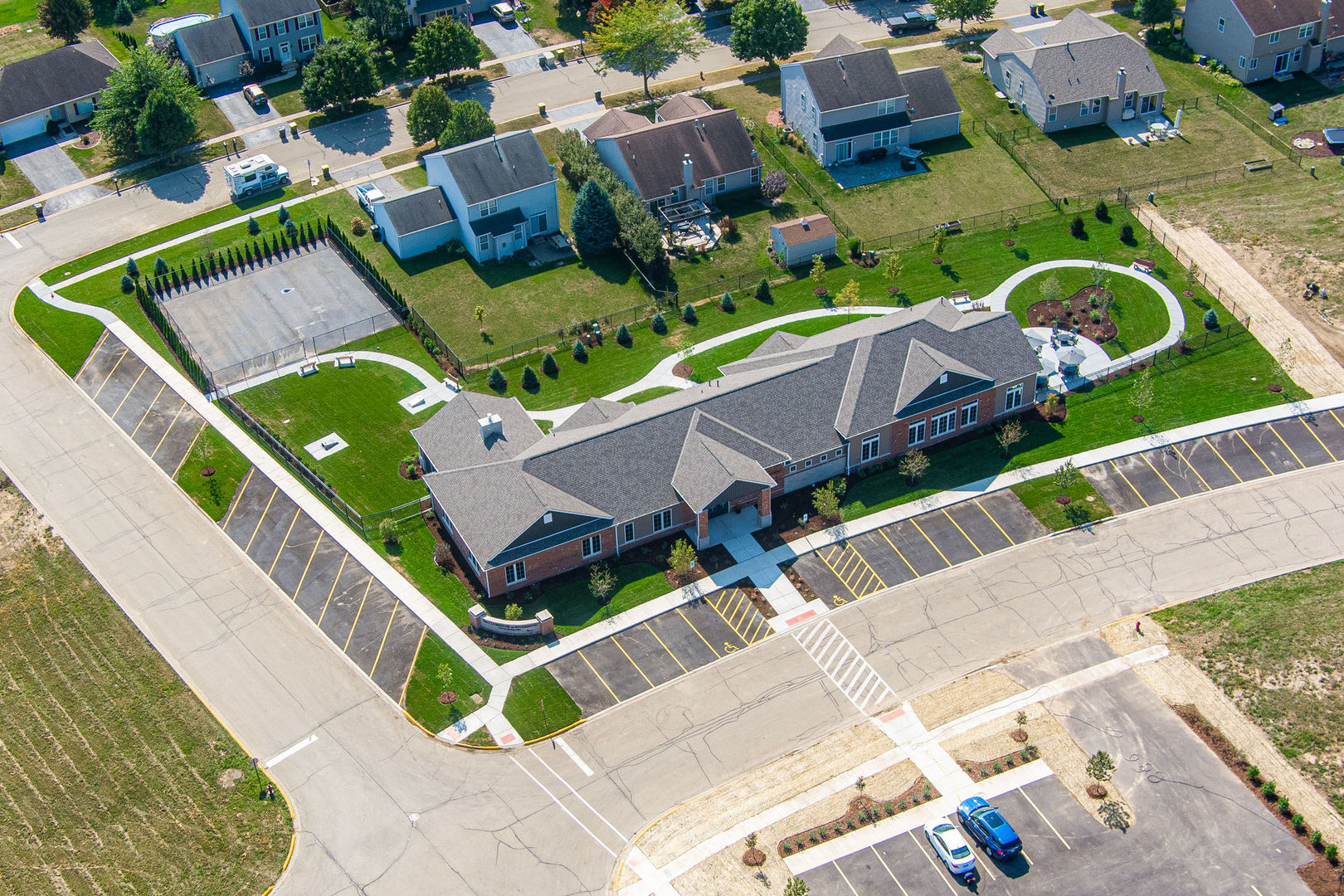 main property photo 25