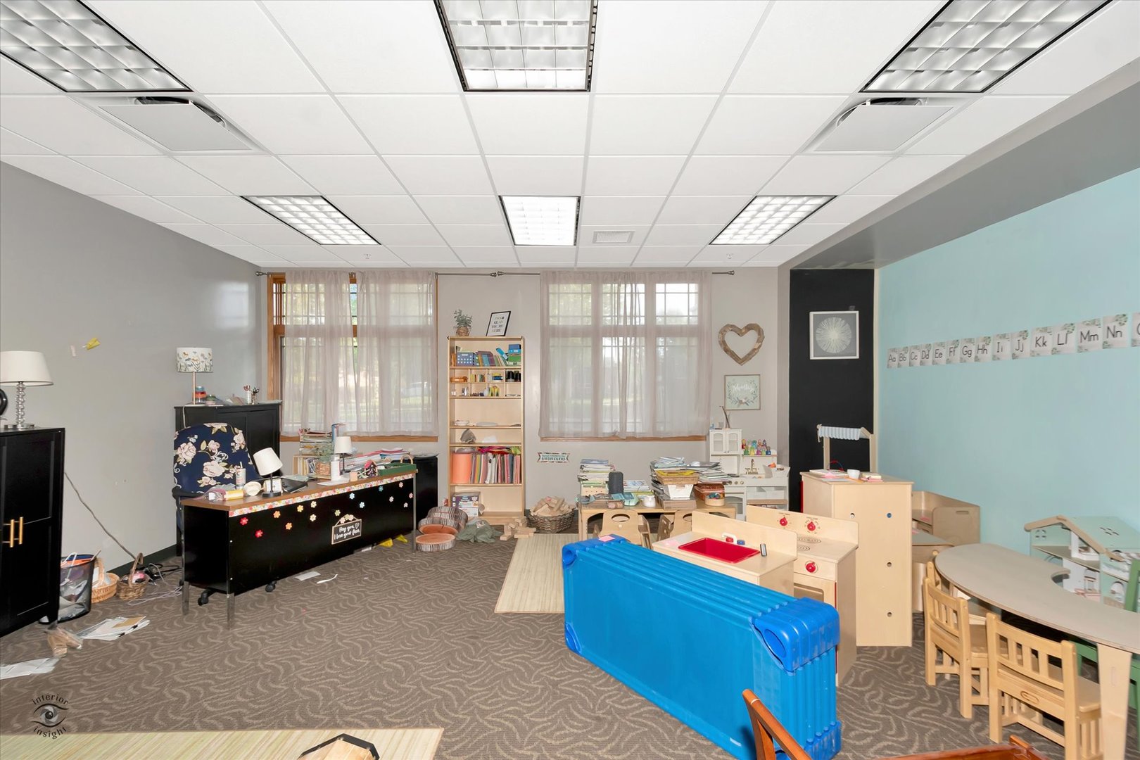 main property photo 25