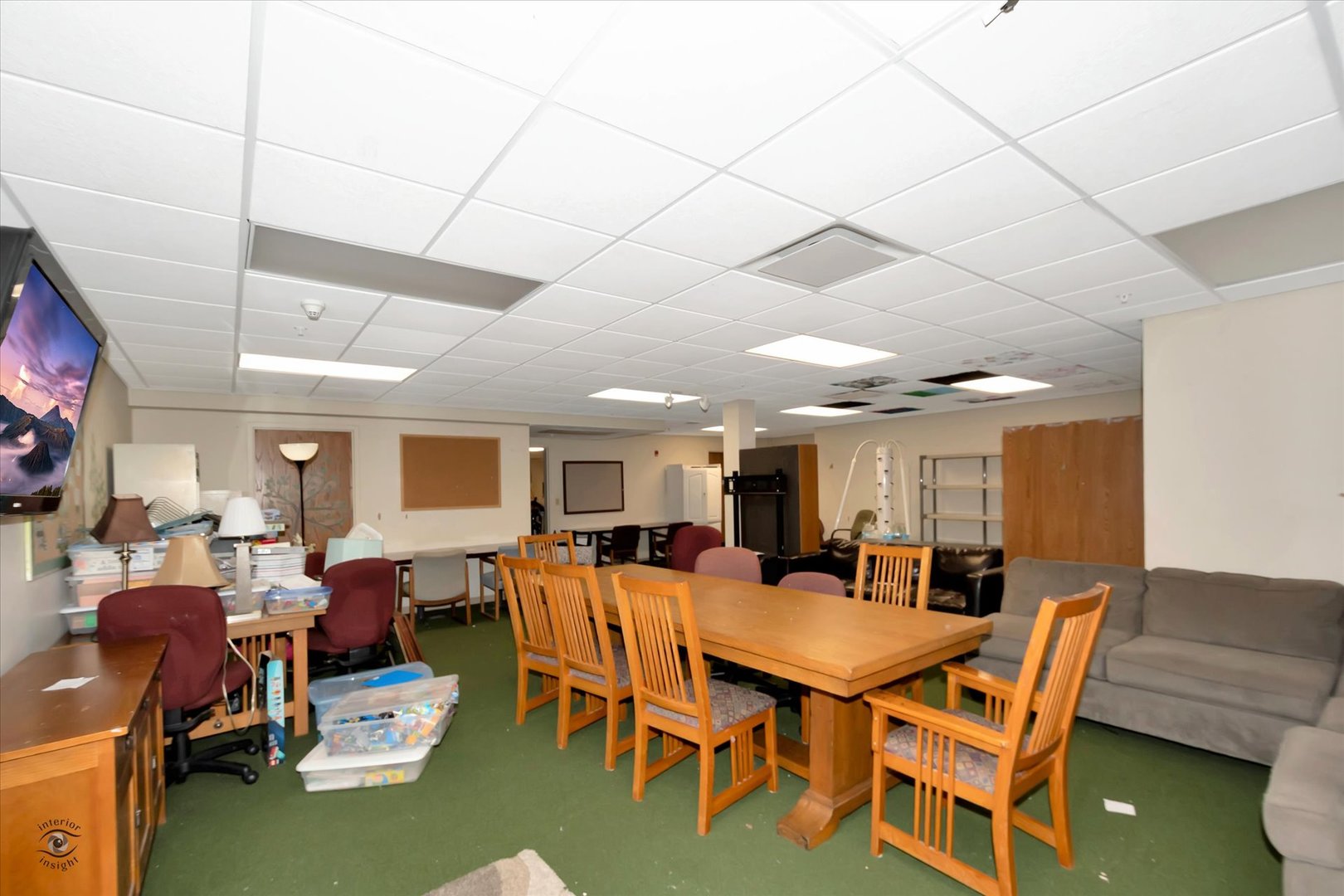 main property photo 32