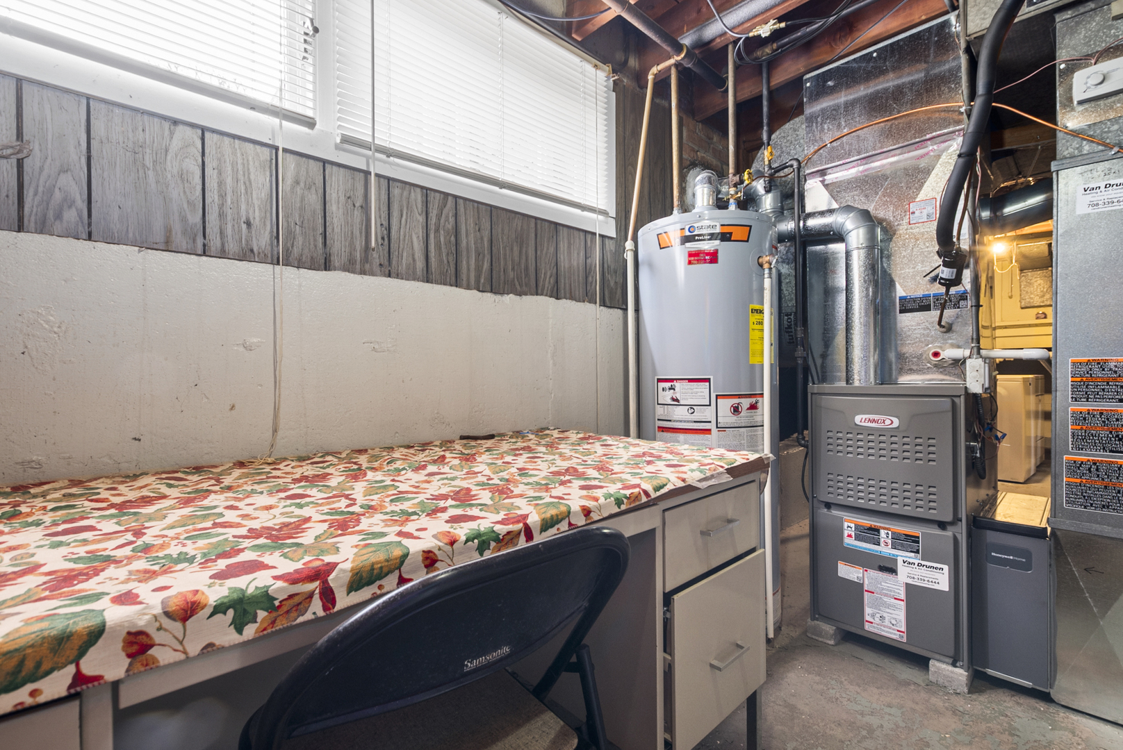 main property photo 20