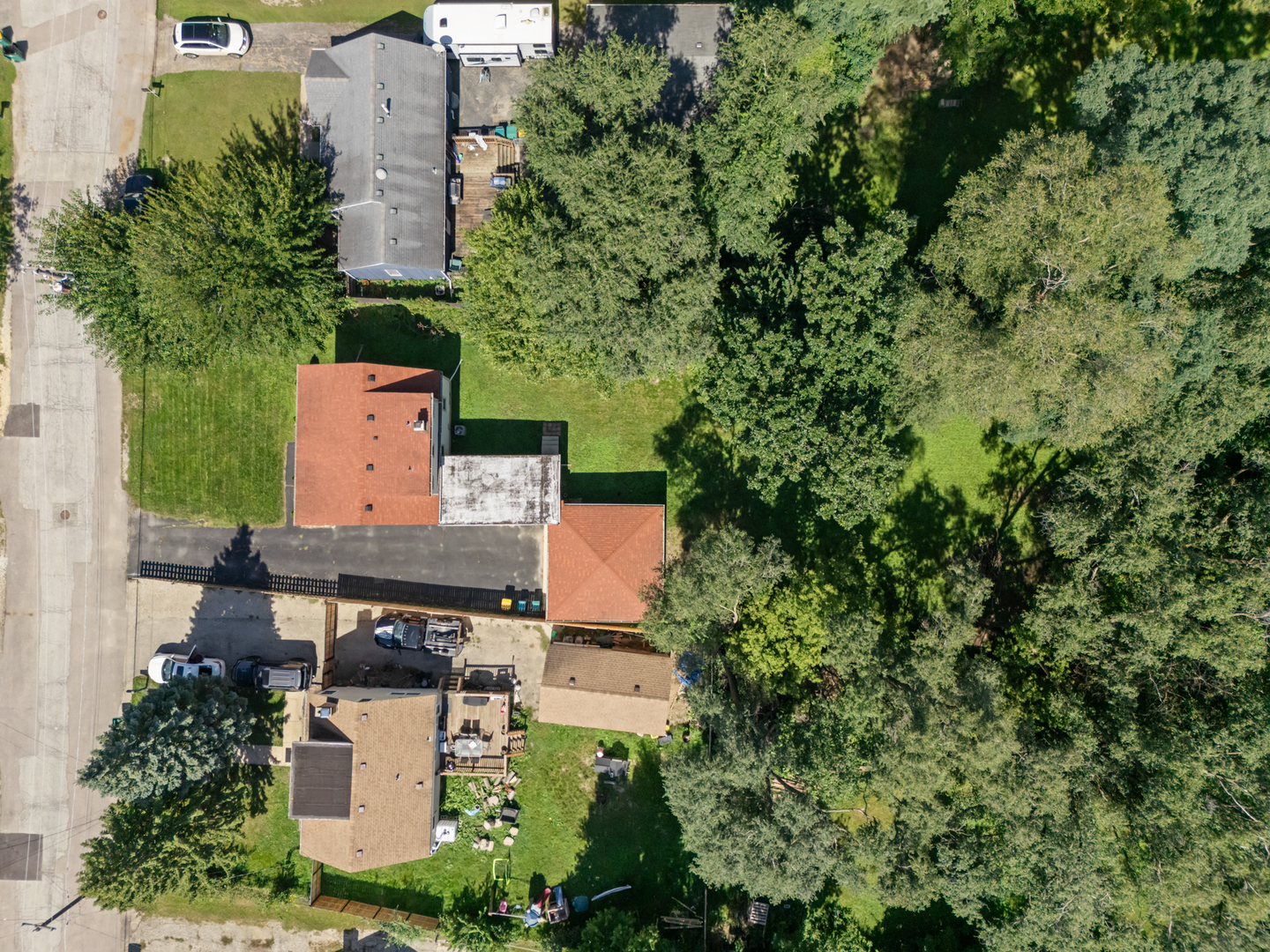 main property photo 19