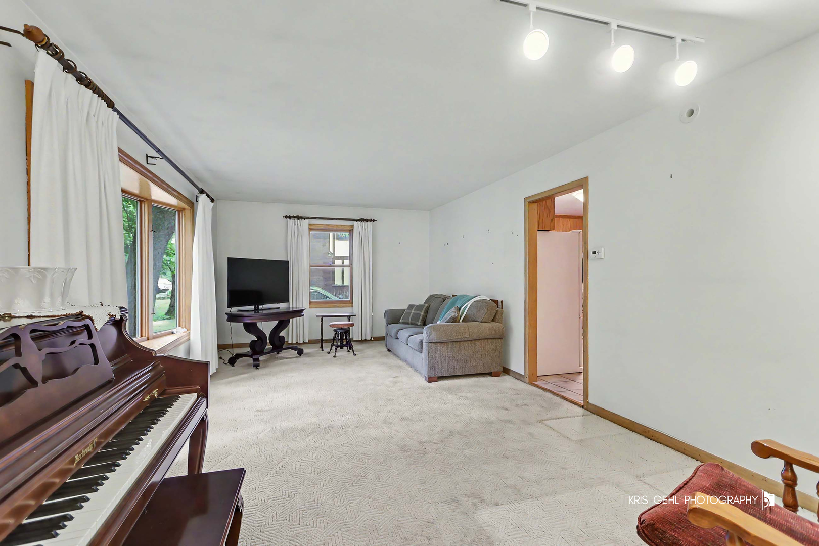 main property photo 3