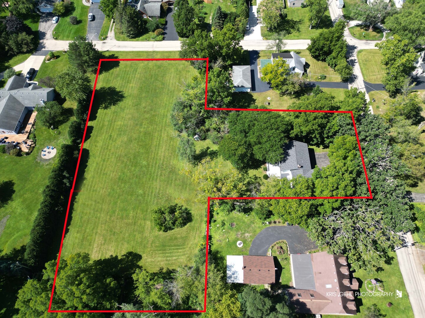 main property photo 31