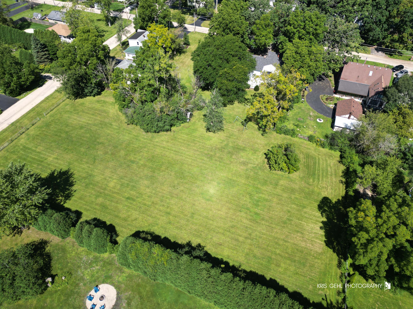 main property photo 34