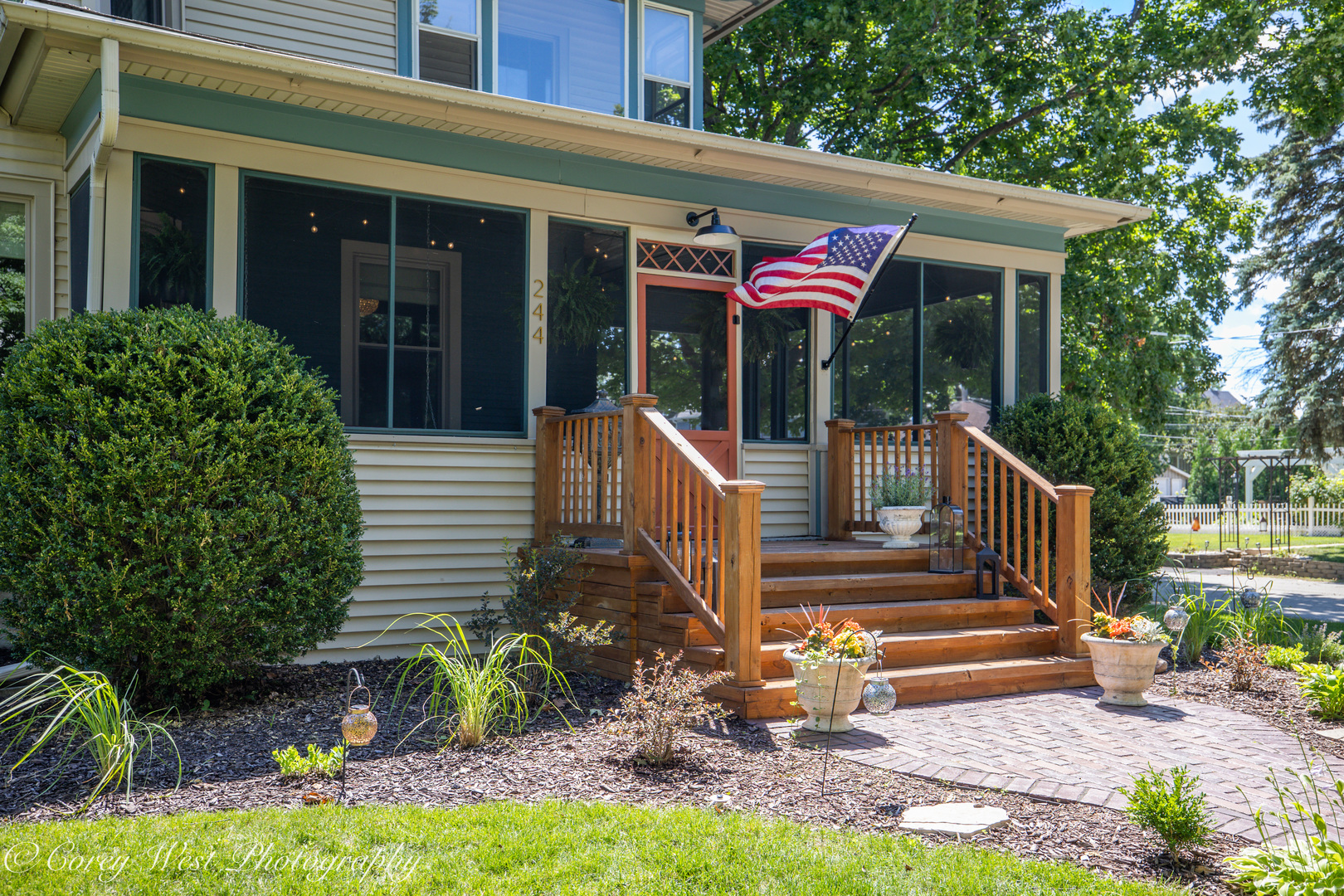 main property photo 3