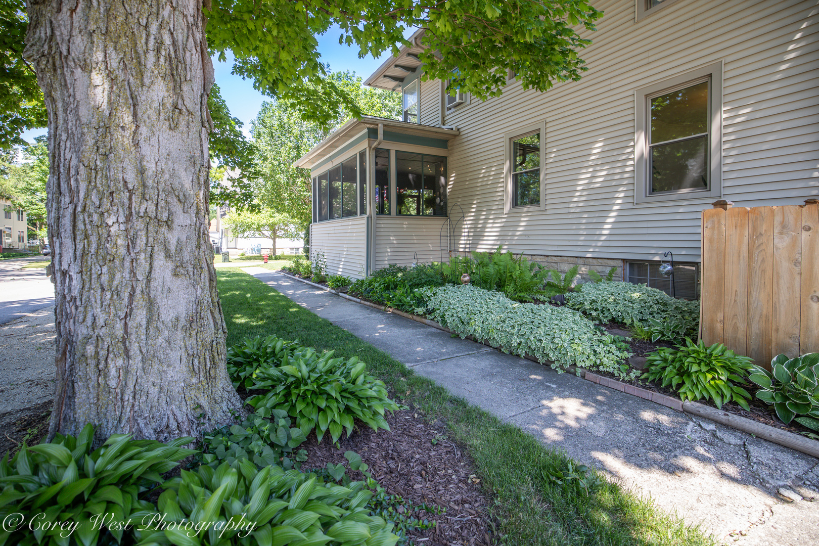 main property photo 65