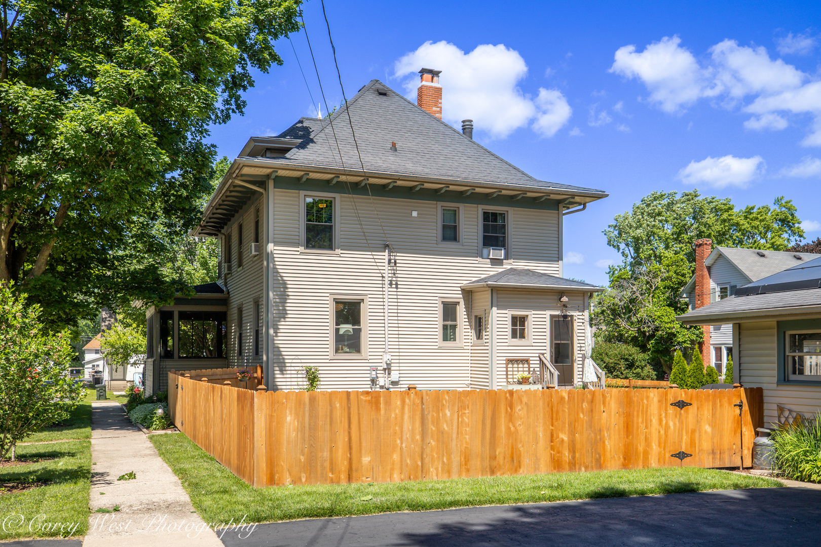 main property photo 80