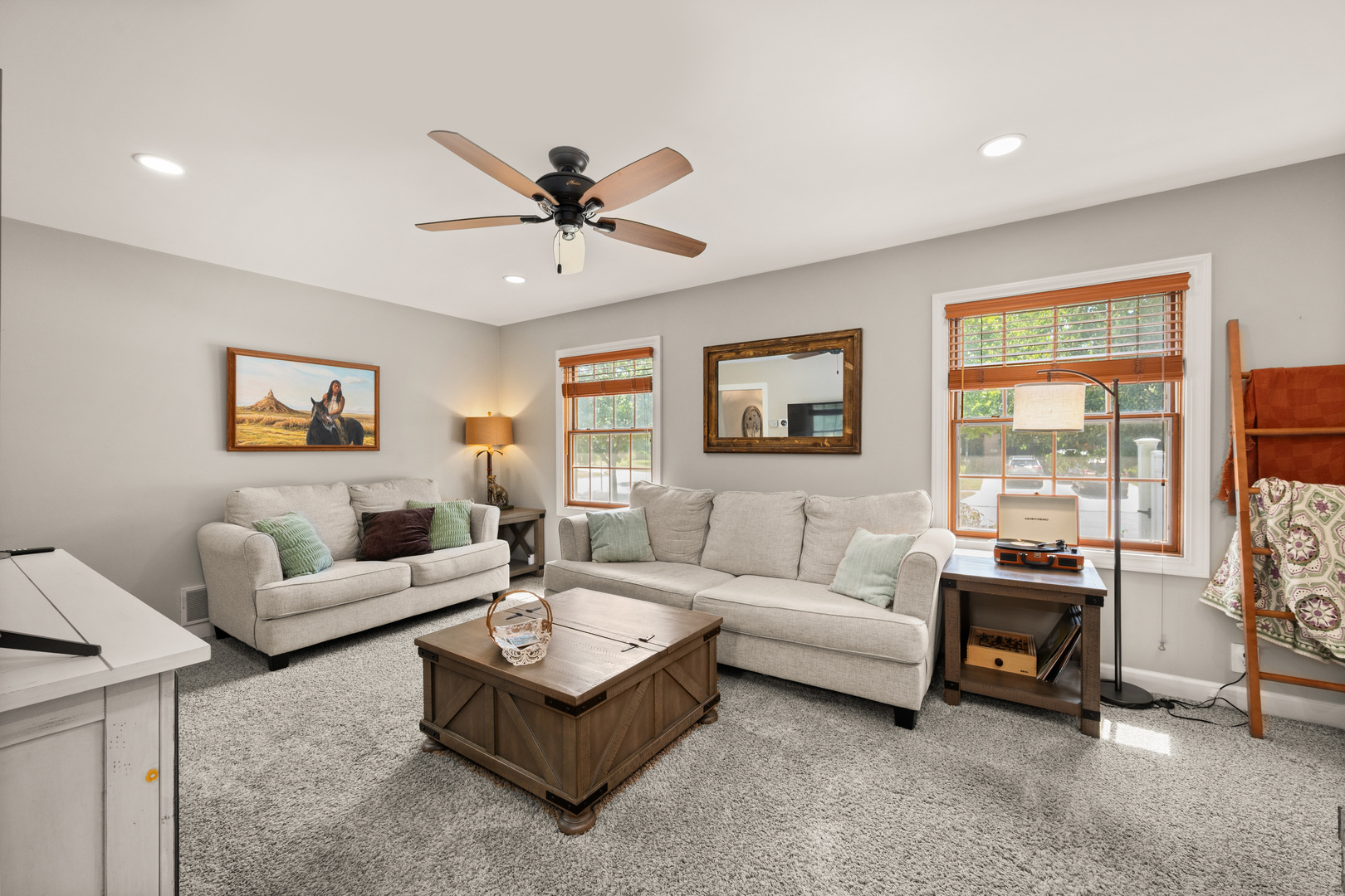 property viewer photo 11