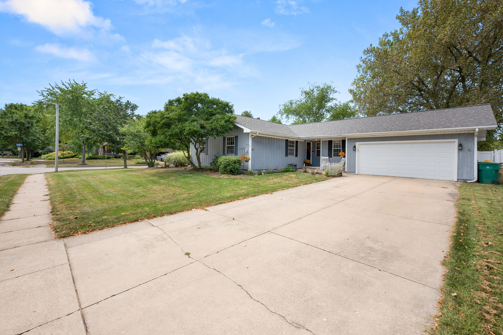 property viewer photo 23