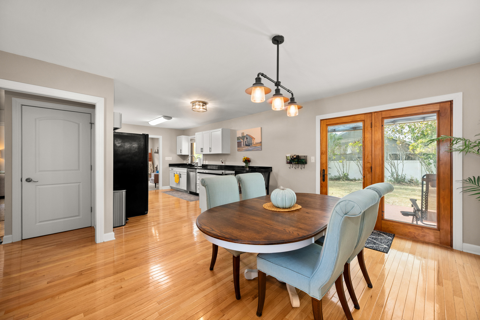 property viewer photo 5