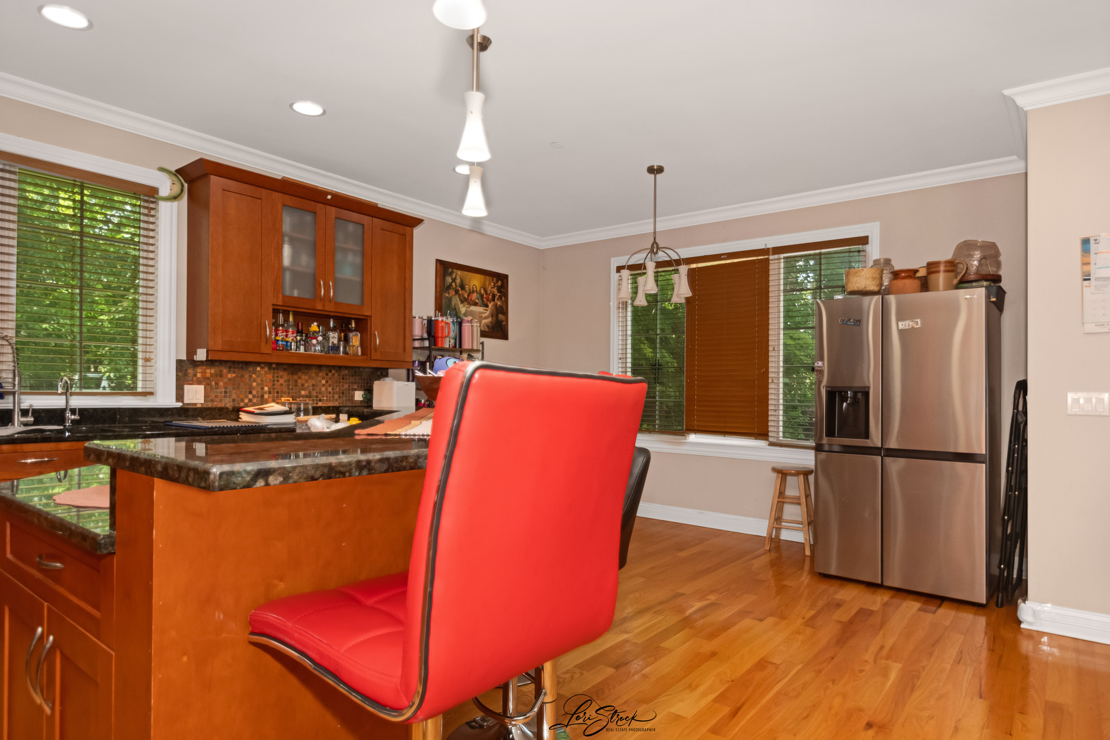 main property photo 7