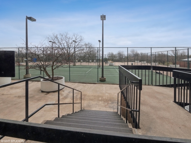 property viewer photo 15