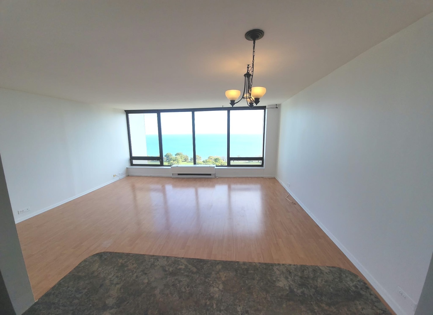 property viewer photo 5