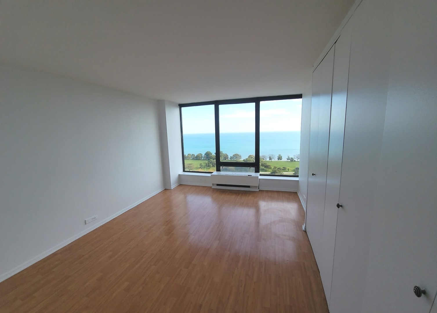 property viewer photo 9